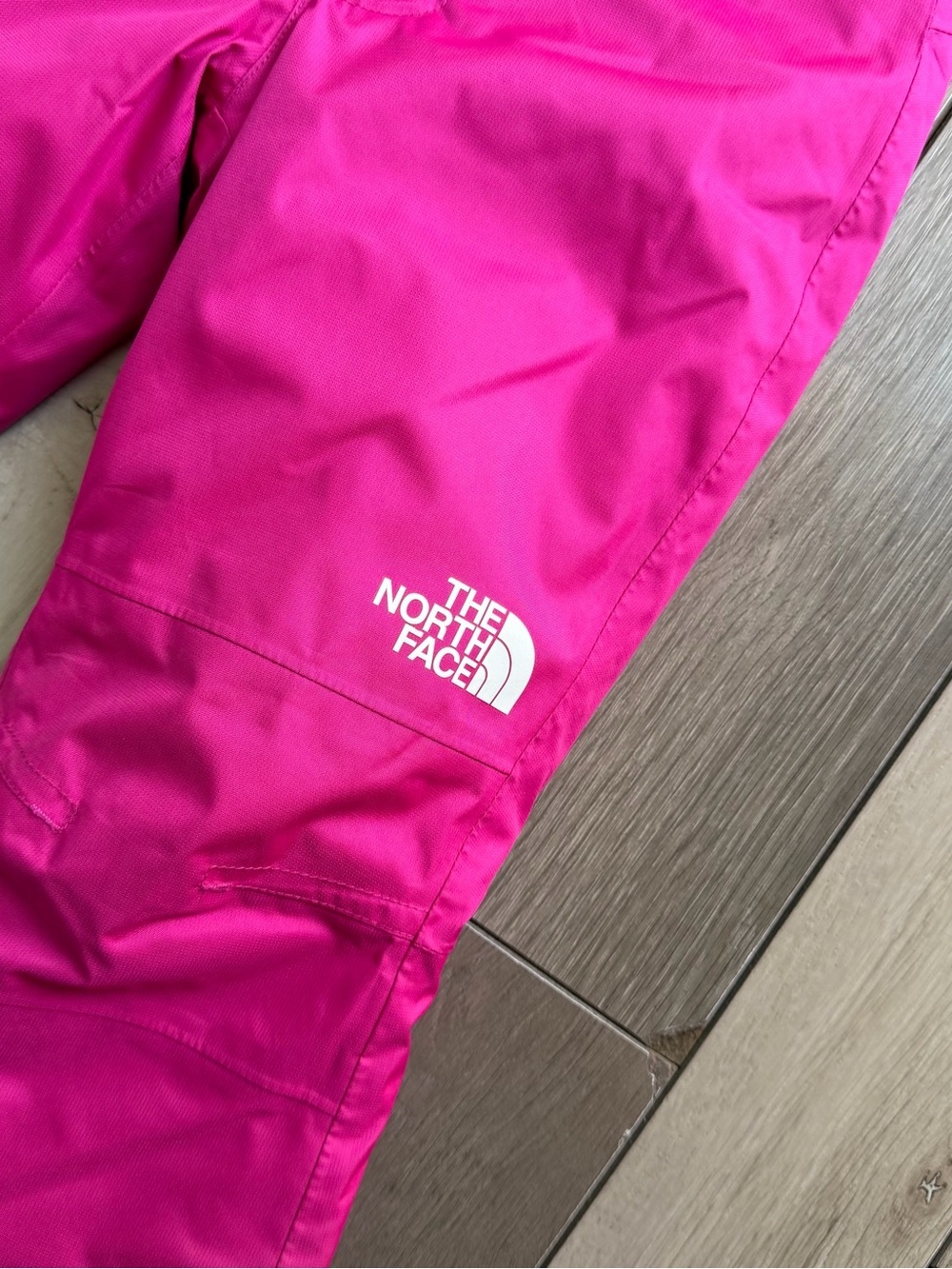 The North Face Girl's Freedom Insulated Snow Pants - Picture 2 of 10